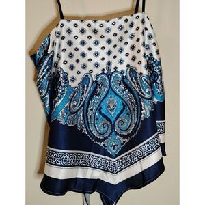 USED Nice To Meet You Handkerchief Top